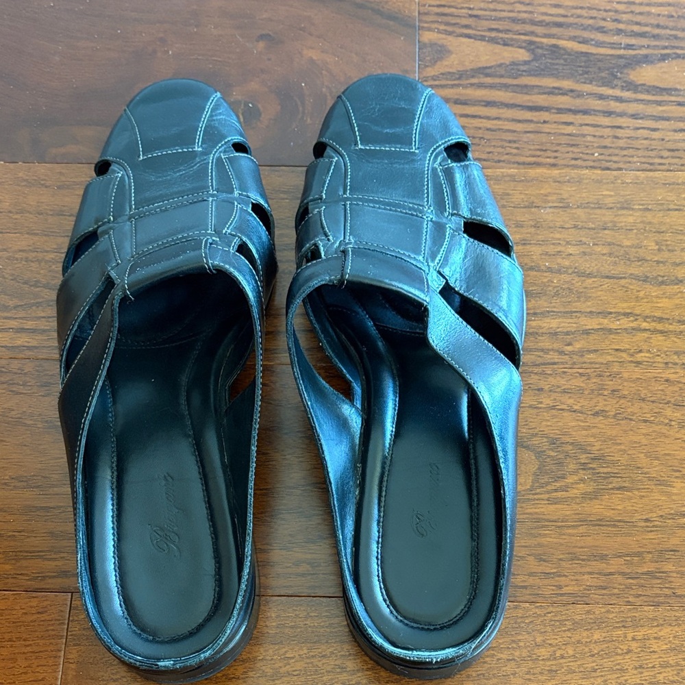 Men's Black Leather Fisherman Mule Sandals